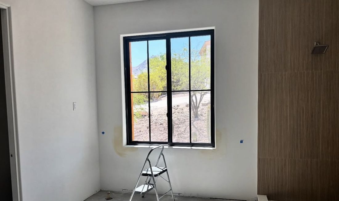 Finished drywall window returns in a new Arizona home